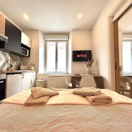 La Parenthese Champenoise - Cozy, Netflix & Desk * Reims