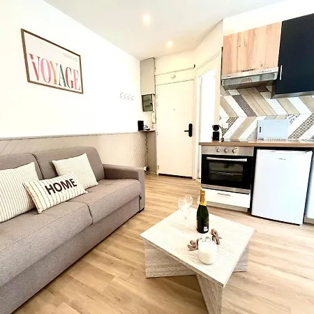 La Parenthese Champenoise - Cozy, Netflix & Desk Reims