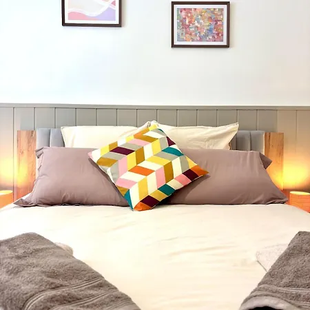 La Parenthese Champenoise - Cozy, Netflix & Desk *